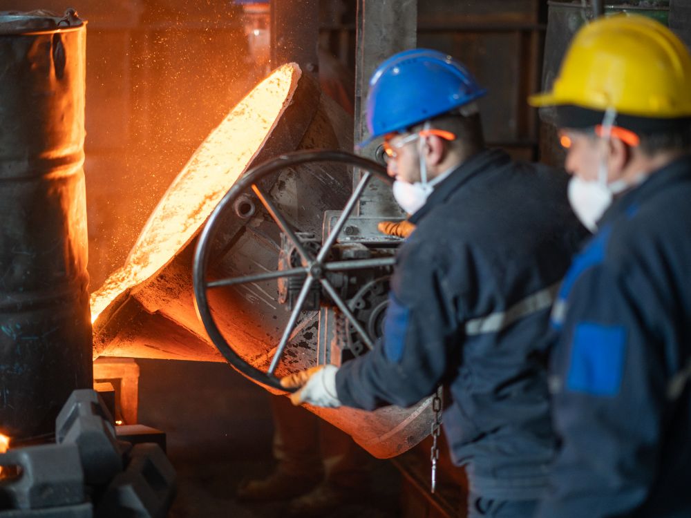 Trabalhadores do setor industrial metal mecânico.